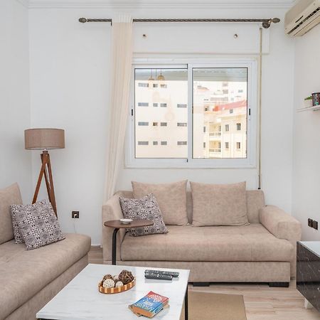 Appartement Ensolleille Au Coeur De Tanger Exterior photo