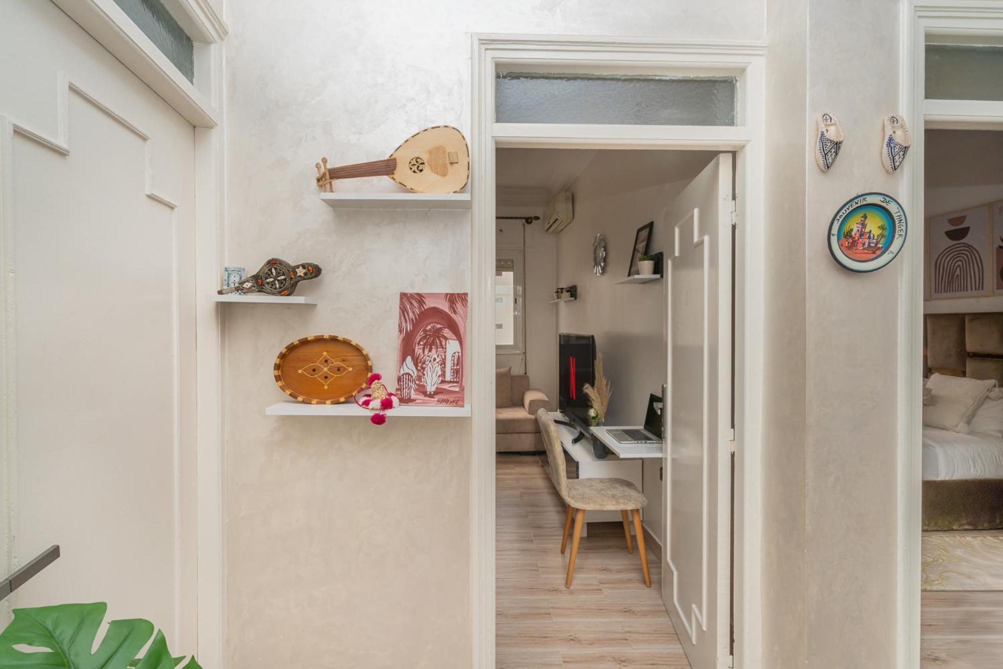 Appartement Ensolleille Au Coeur De Tanger Exterior photo