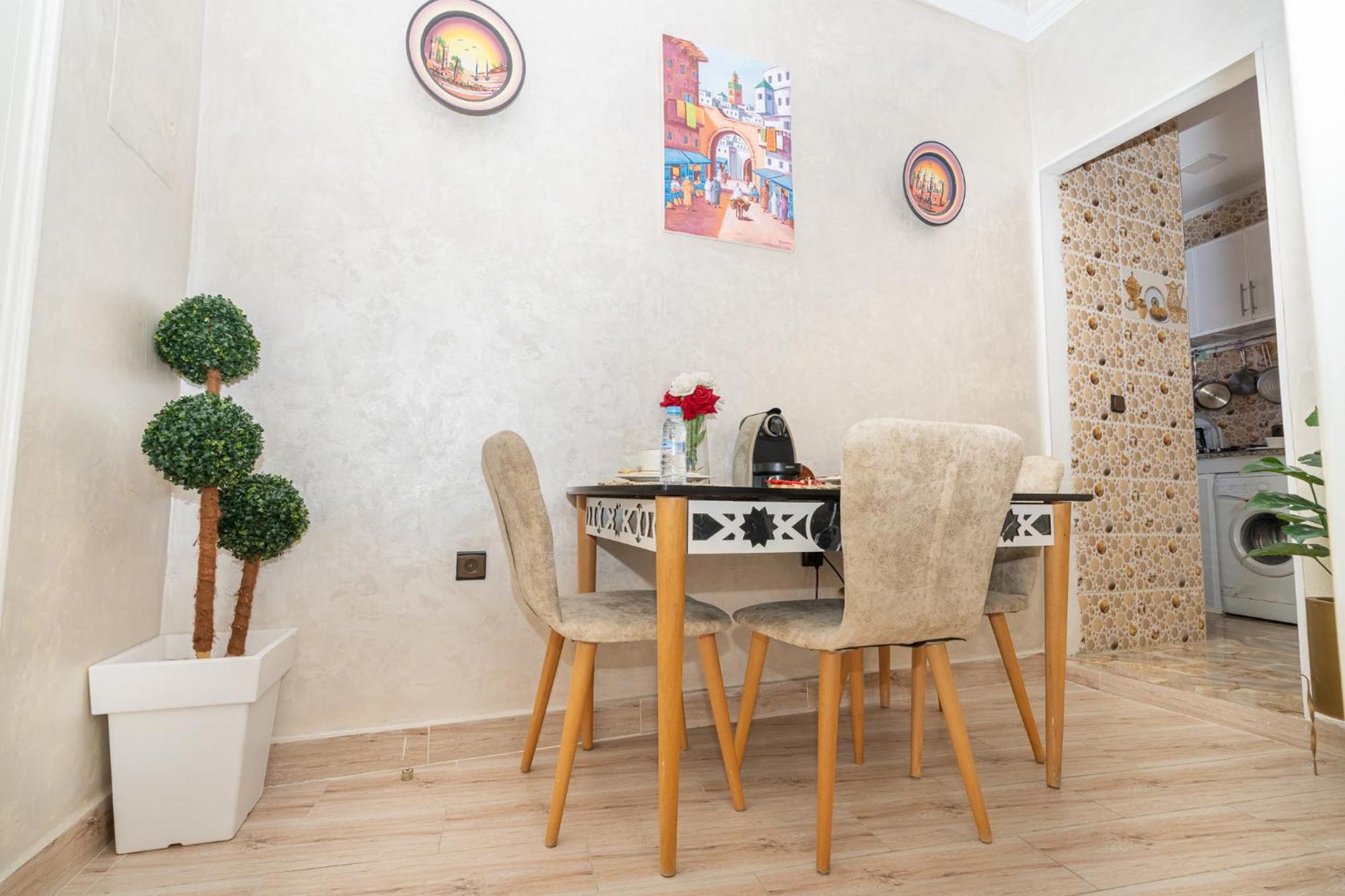 Appartement Ensolleille Au Coeur De Tanger Exterior photo